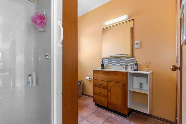 34 Crawford Crescent Te Kamo_15