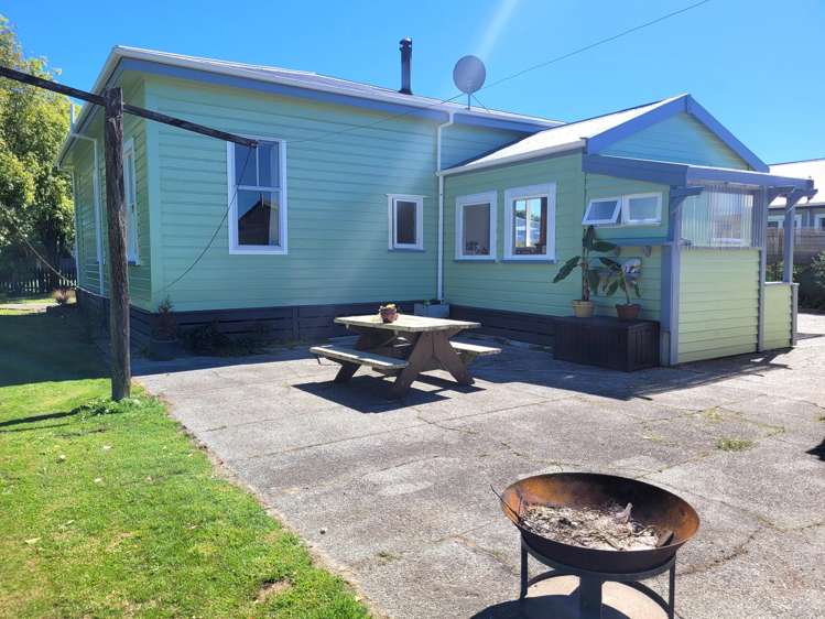 36 Rolleston Street Hokitika_9