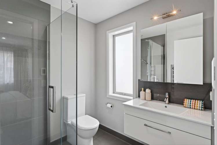 66A Castledine Crescent Glen Innes_21