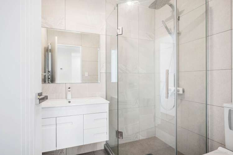 4/36 Gloucester Road Manurewa_5
