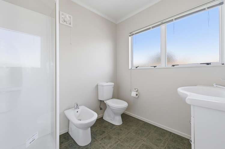 24 Tirinui Crest Road Otumoetai_10