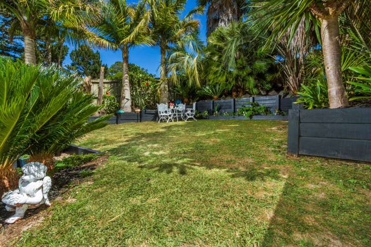 2/706 Beach Road Browns Bay_41