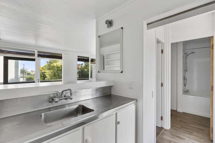 9/9a Esplanade Road Mount Eden_7