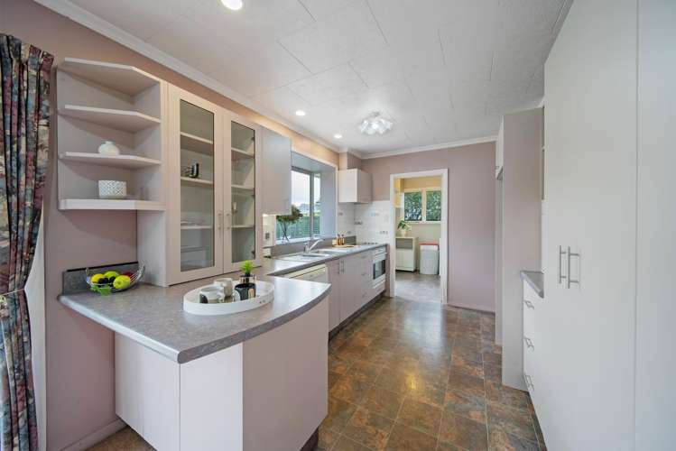 47 Frensham Crescent Woolston_13