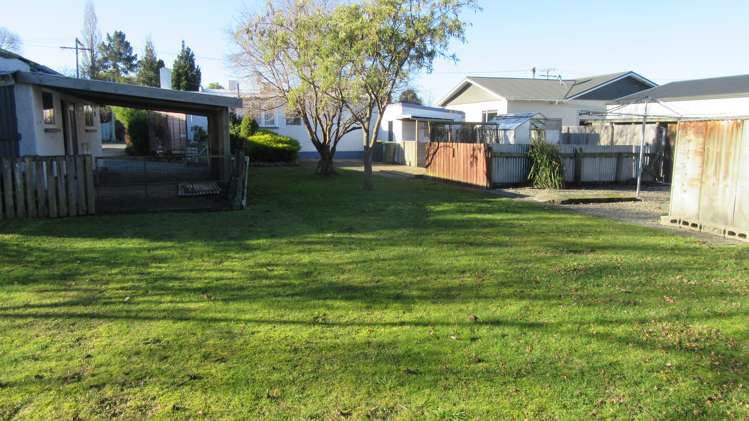 19 Coronation Street Waimate_13