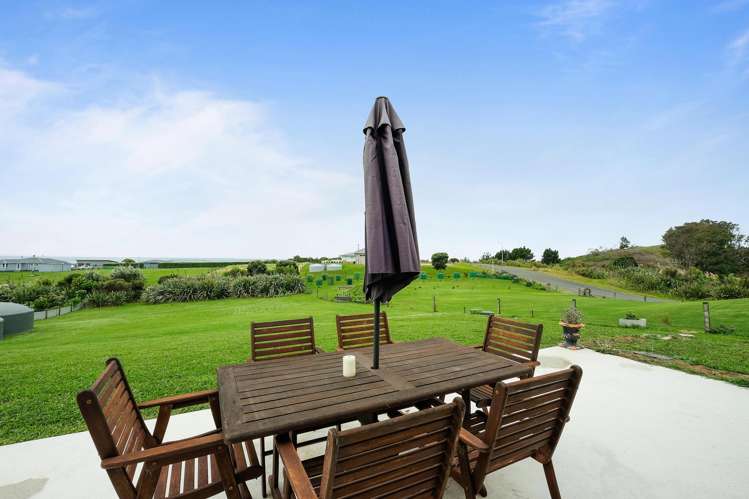 10 Waihinahina Way Mahia_25