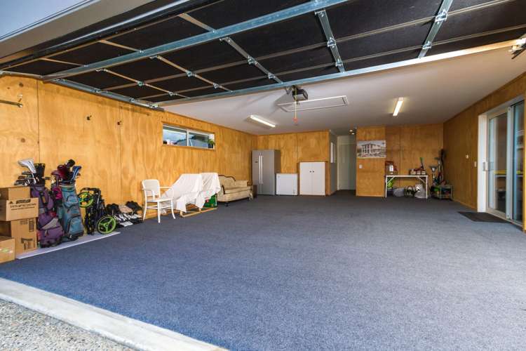 17 Sabine Drive Richmond_16