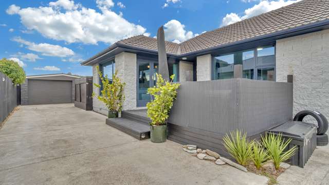 4 Teesdale Street Burnside_1