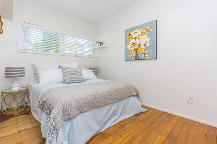 21 Raleigh Road Northcote_6