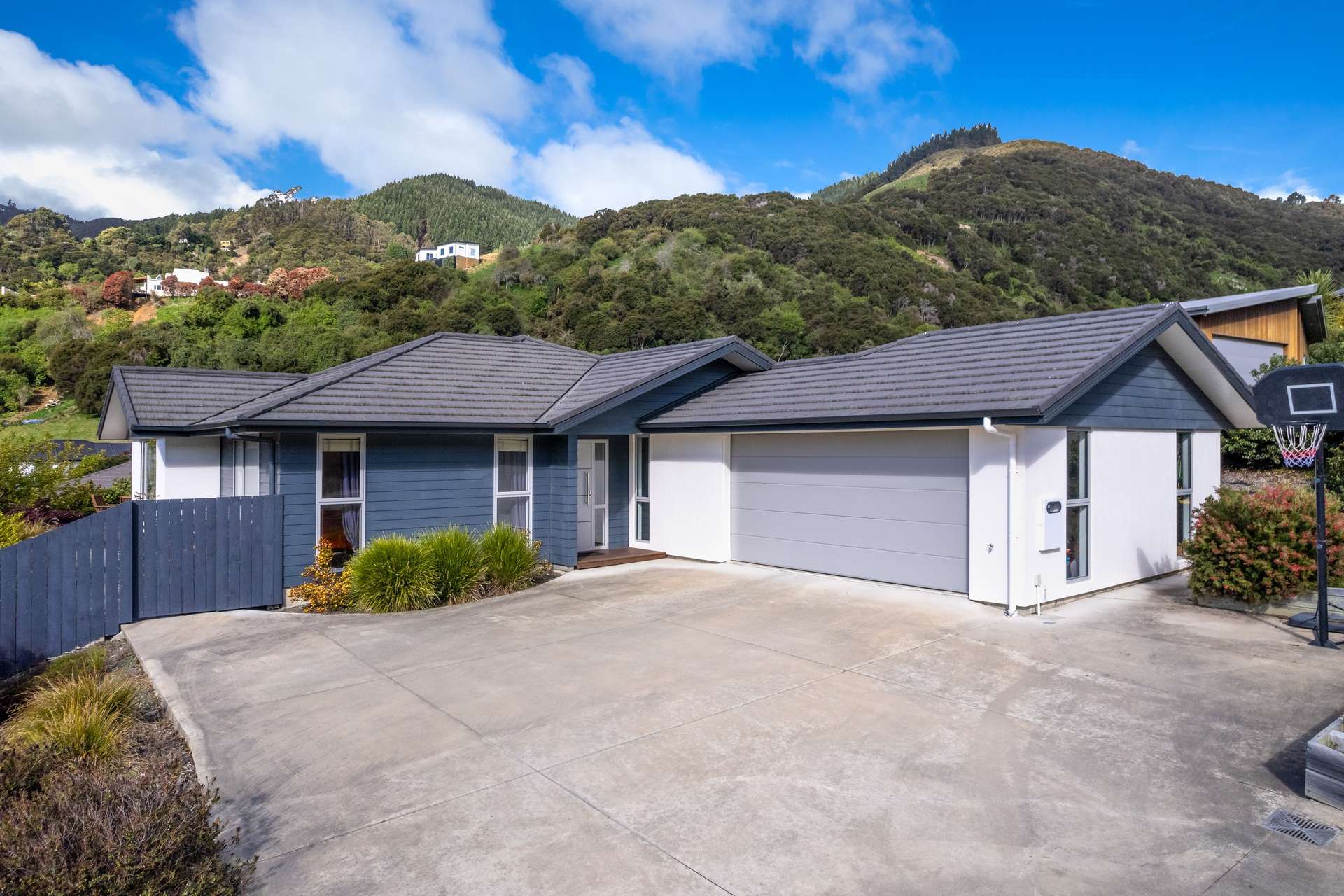 3 Bristol Lane Atawhai_0