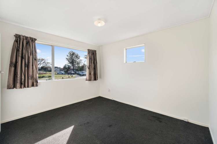 17 Tait Drive Greenmeadows_11