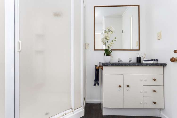 6/8 Cleary Road Panmure_11