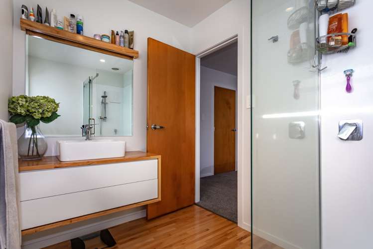 101 Pohutukawa Crescent Whangamata_21