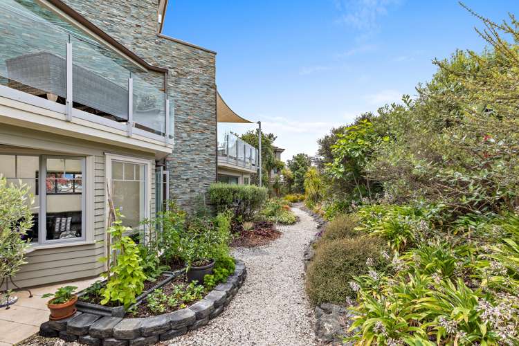 28 Little Compton Mews Snells Beach_19