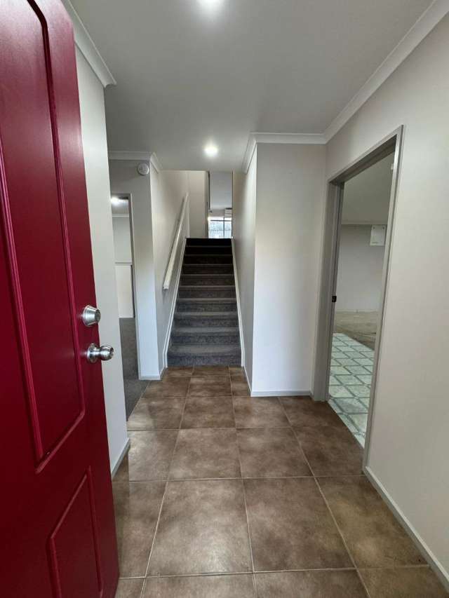 20 Mission Heights Drive, Flat Bush 10673_1