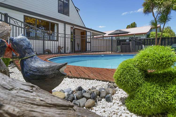 11 Stevenson Place Leamington_17