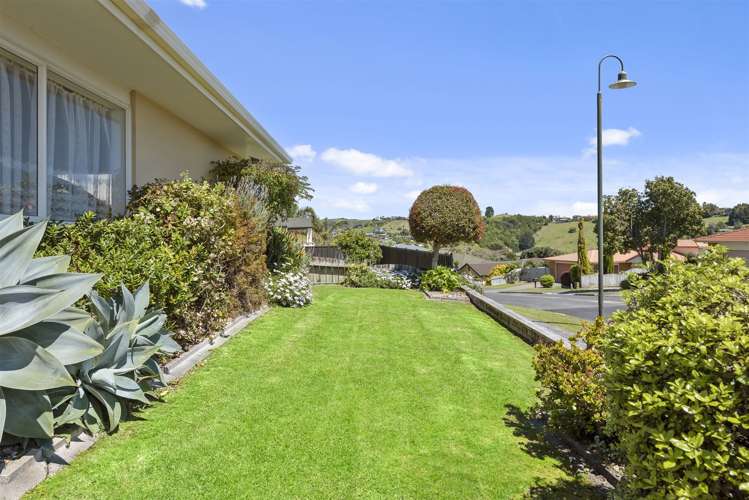21 Village Park Drive Welcome Bay_20