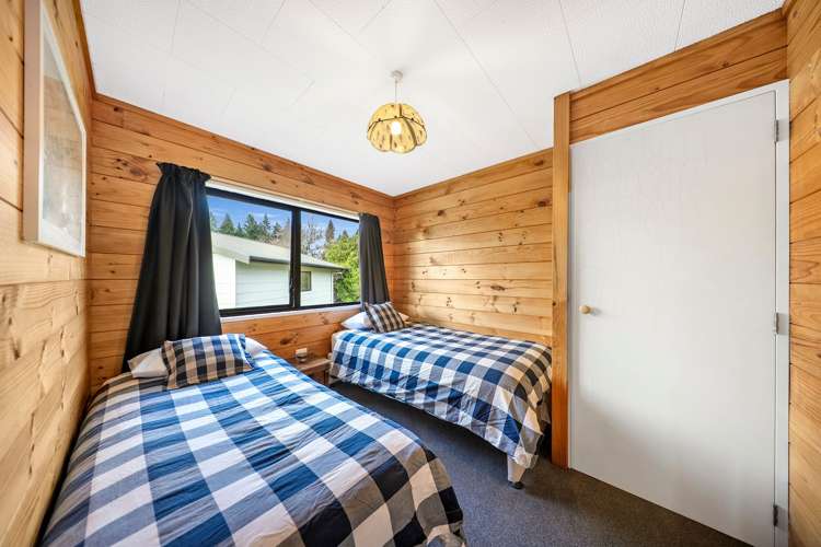 19 Henry Street Te Anau_11