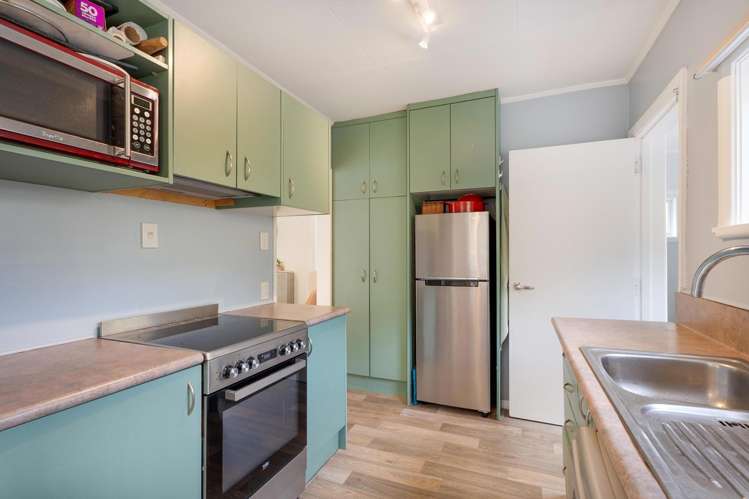 35 Elmslie Road Pinehaven_4