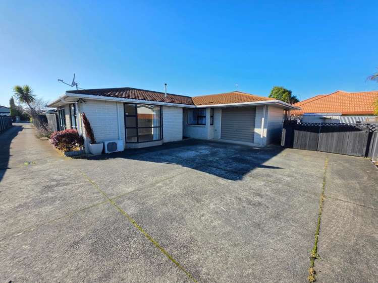  A/158 Heretaunga Street_0