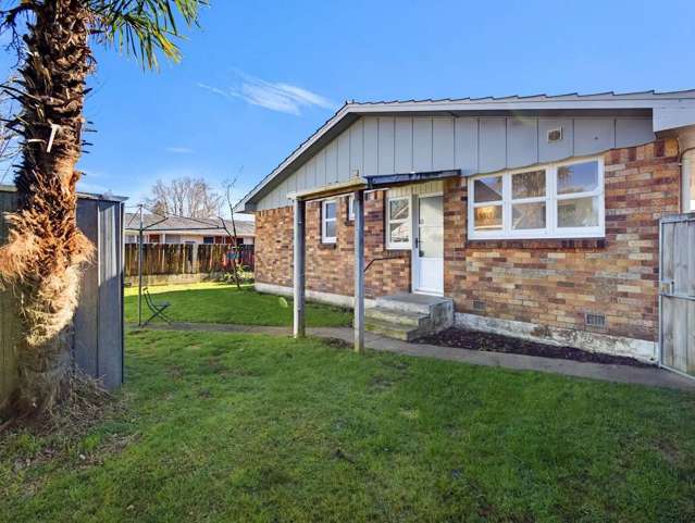 Charming 2-Bedroom Unit in Cambridge