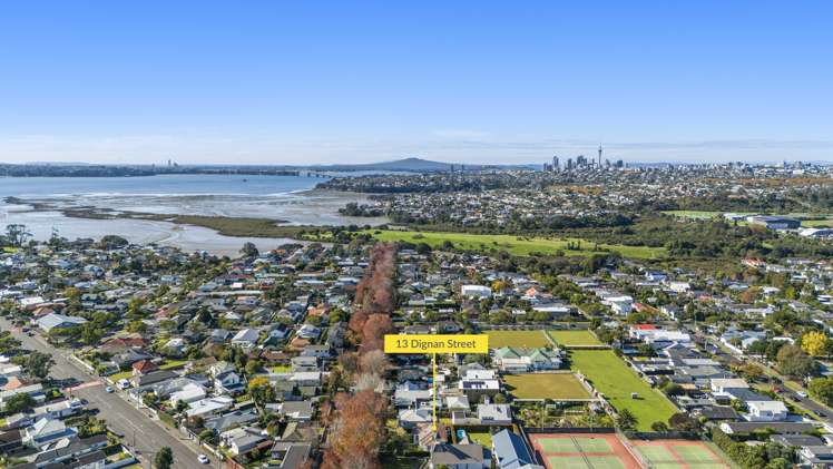 13 Dignan Street Point Chevalier_21