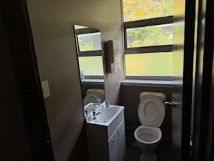 Level 1/15 Kaiwharawhara Road Kaiwharawhara_15