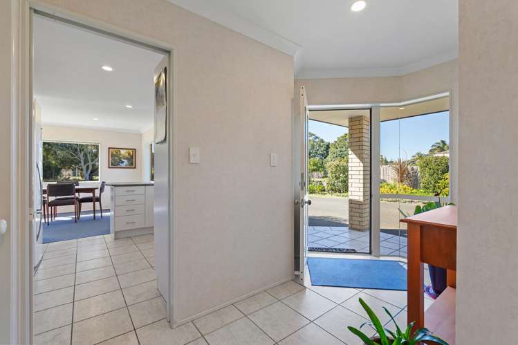 40 Settlers Grove Orewa_17