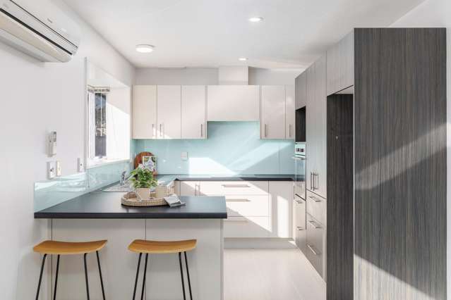 2/52A Berkshire Drive Avonhead_1