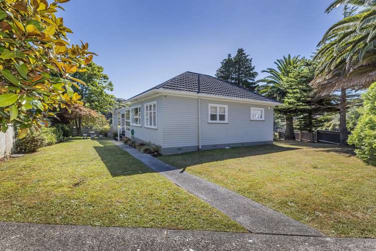 5 Champion Street Porirua East_19