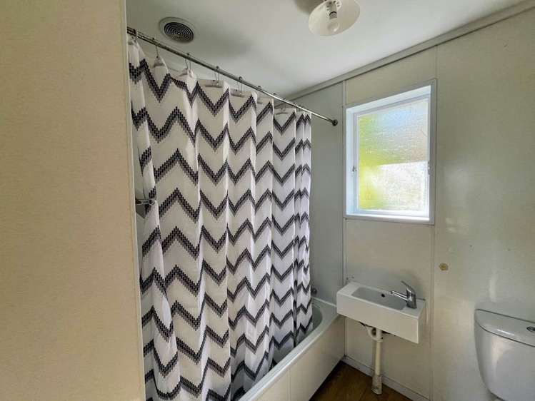 39B Heather Green Avenue Meremere_5