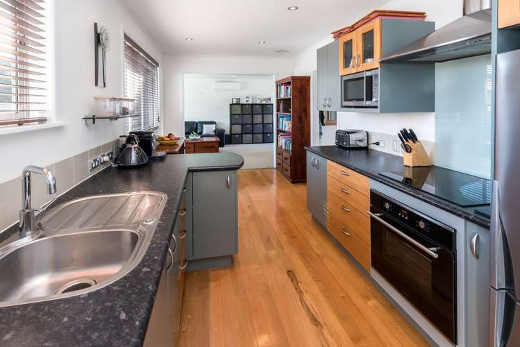 125a Moore Street Howick_7