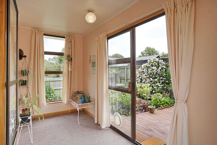 37b Seadown Crescent Amberley_9