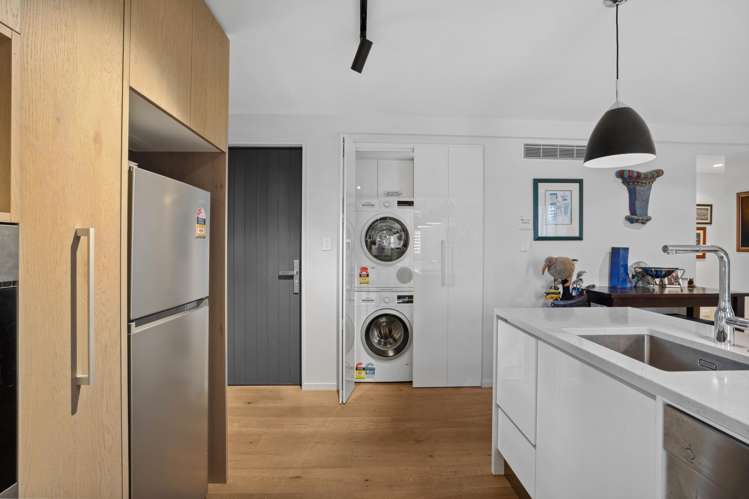 Unit 2, 3B Ashgrove Lane Wanaka_11