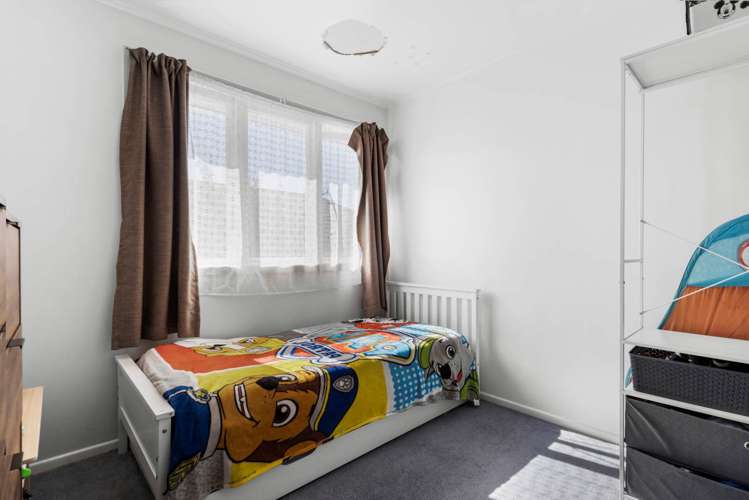 10 Serjeant Street Henderson_10