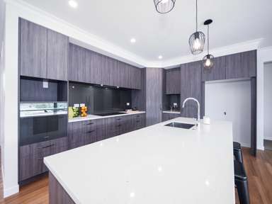 38 Admiralty Drive_2