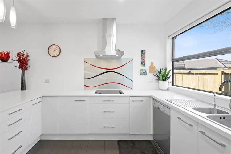 4 Mimosa Lane Yaldhurst_4