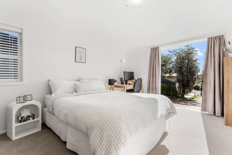 11b Waiora Road Stanmore Bay_10