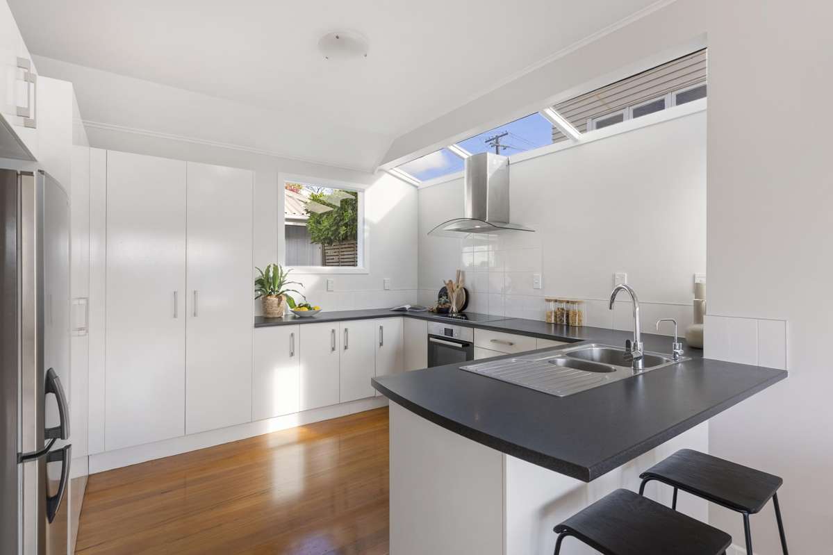 14a Godden Crescent_2
