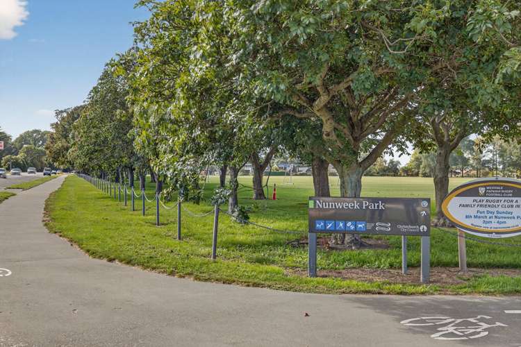 594 Harewood Road Harewood_35