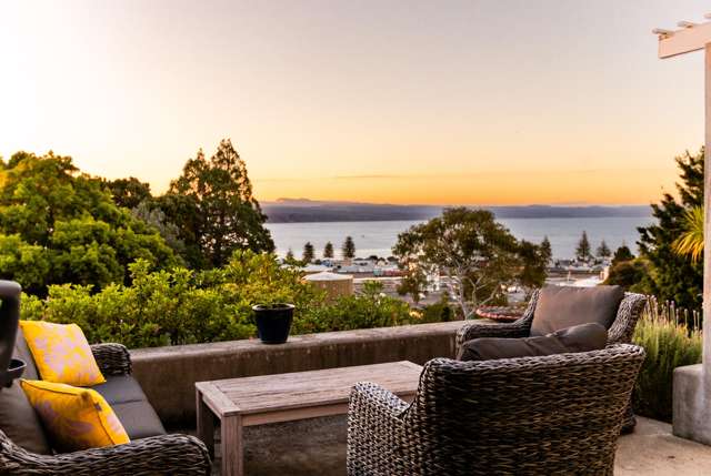 Location, Sun and Views