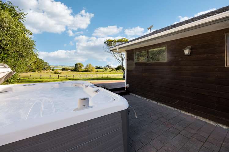 92 Estuary View Road Waiau Pa_41