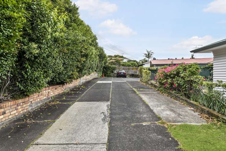 1/93 Barrack Road Mount Wellington_15