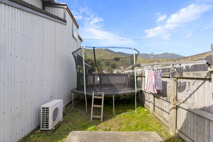 58 Beach Road Waikawa_18