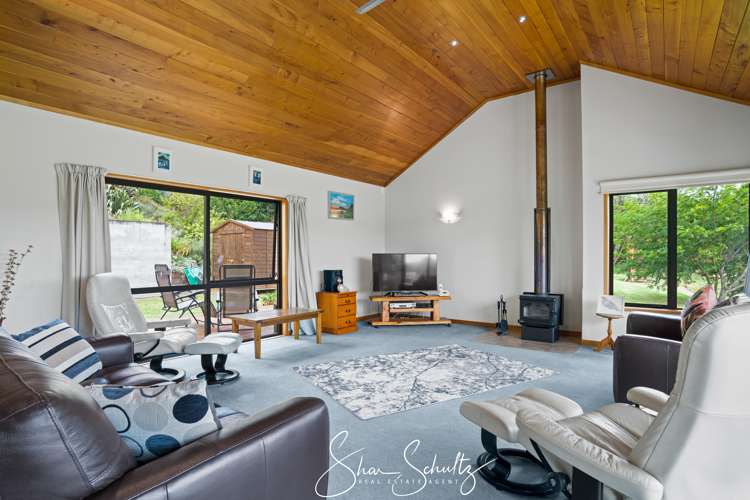 87 Hurndall Street East Maungaturoto_14