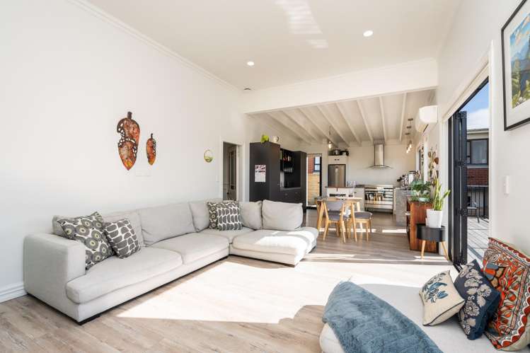 11 Mitchell Avenue Maryhill_5