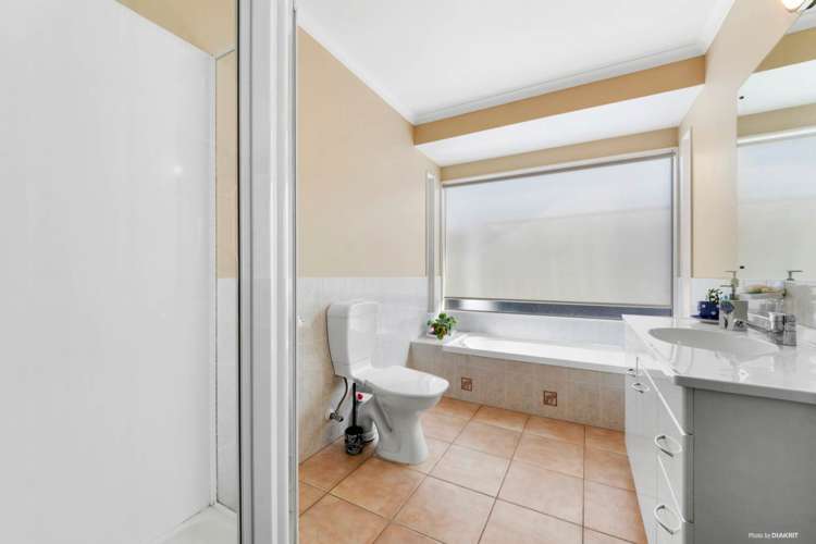 14 Gunner Drive Te Atatu Peninsula_10
