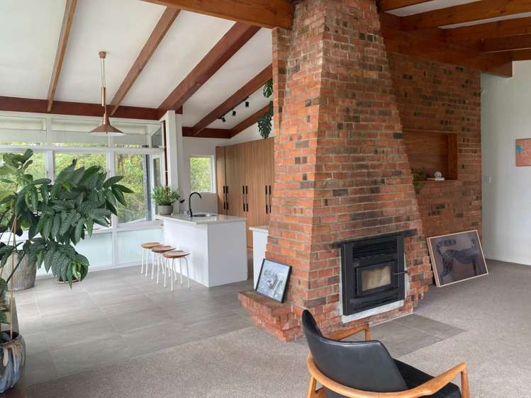 23b De Val Drive Titirangi_2