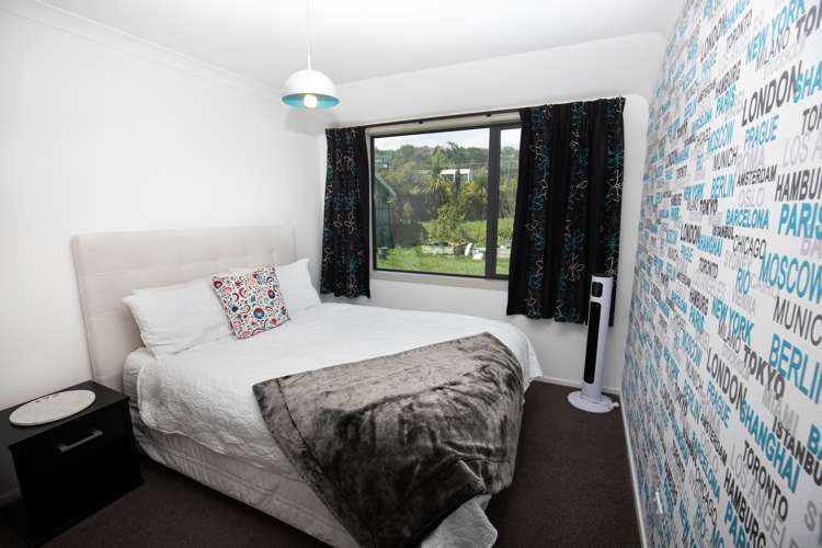 2 Karoro Place Karoro_11