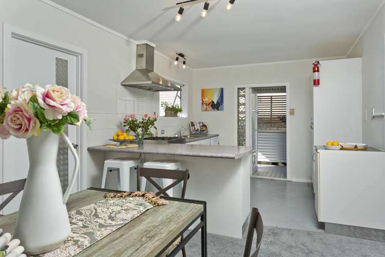 1/87 Island Bay Road Beach Haven_0